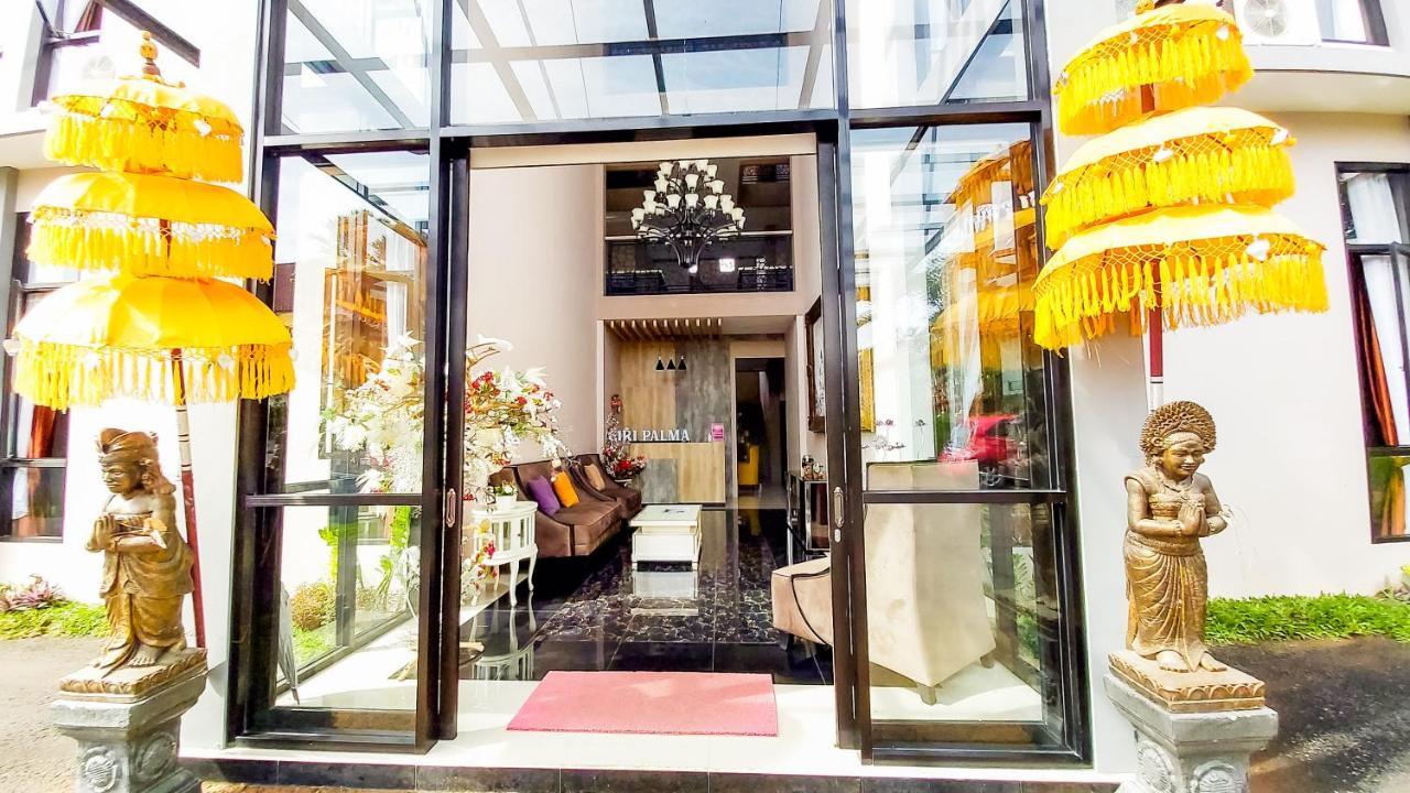 Giri Palma Hotel Malang Bagian luar foto