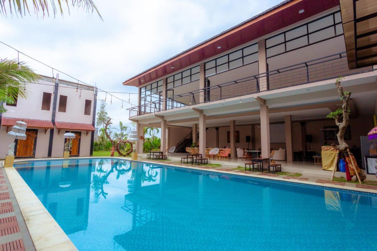 Giri Palma Hotel Malang Bagian luar foto